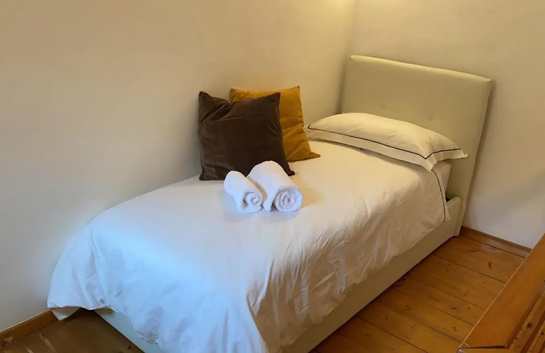 Spiritoso Cozy Studio-1